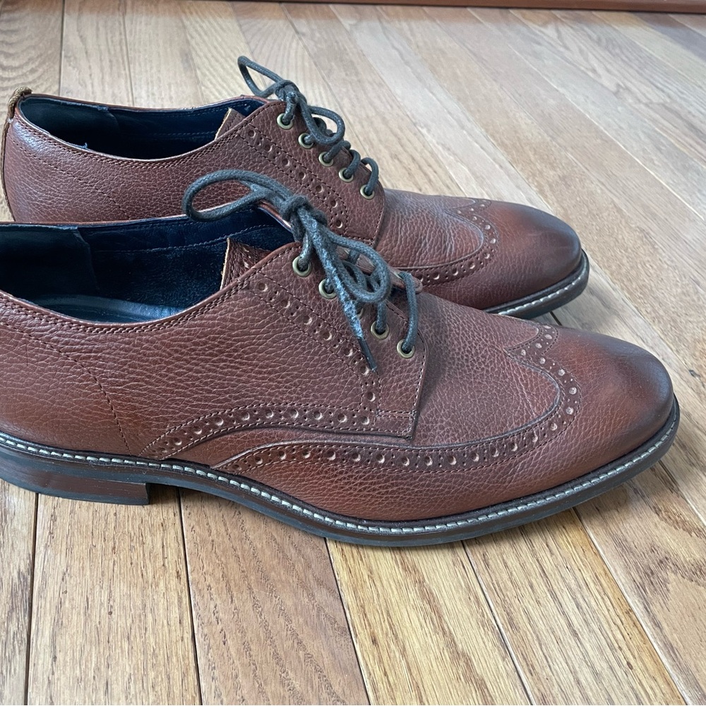 Cole Haan men’s 10.5 Dress Shoe